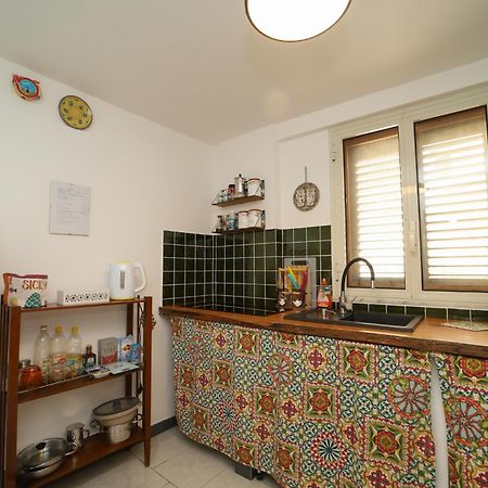パレルモColonna House Casa Tra La Zisa E La Cattedraleアパートメント エクステリア 写真