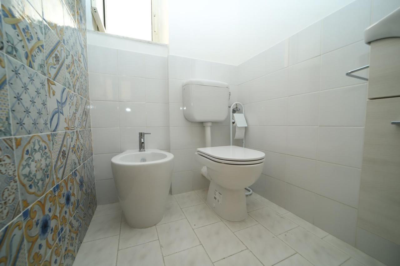 パレルモColonna House Casa Tra La Zisa E La Cattedraleアパートメント エクステリア 写真