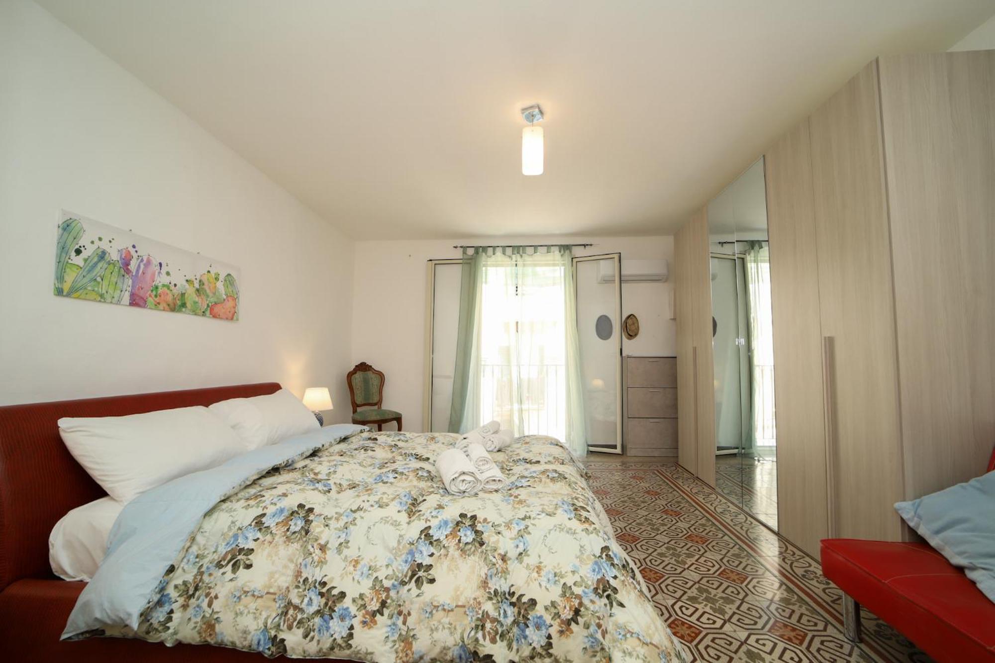 パレルモColonna House Casa Tra La Zisa E La Cattedraleアパートメント エクステリア 写真