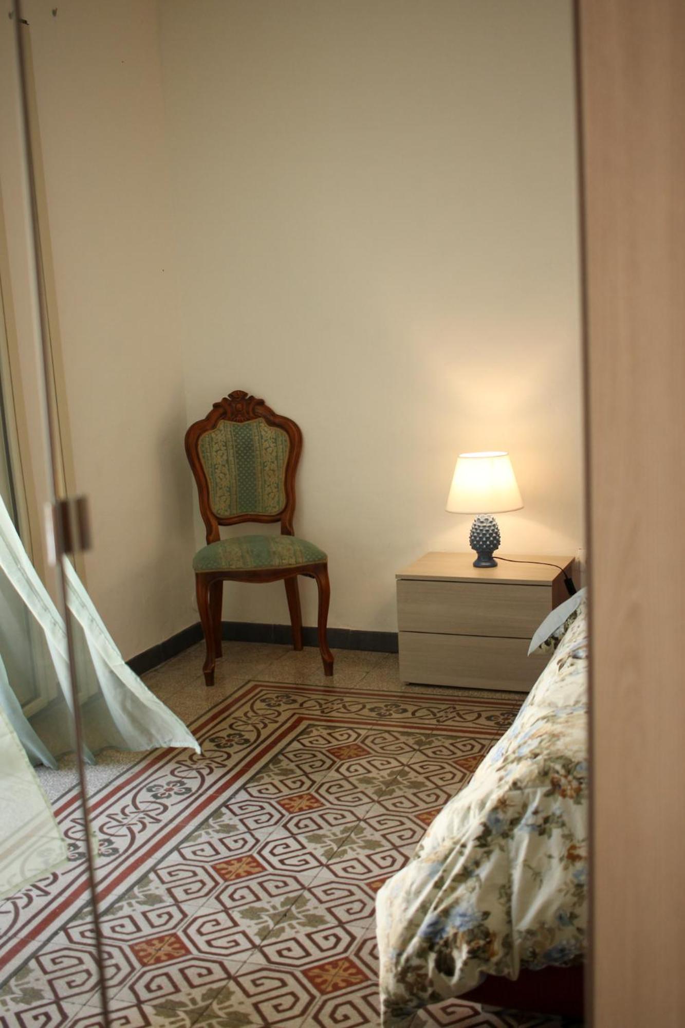 パレルモColonna House Casa Tra La Zisa E La Cattedraleアパートメント エクステリア 写真