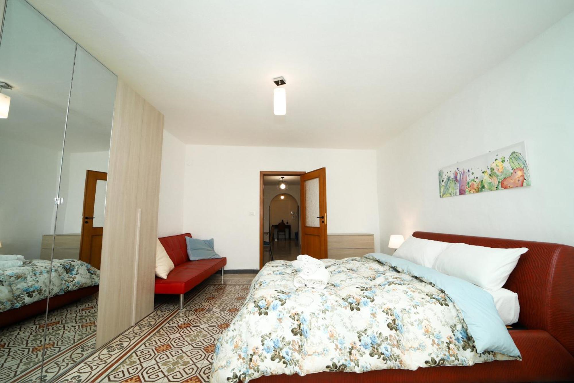 パレルモColonna House Casa Tra La Zisa E La Cattedraleアパートメント エクステリア 写真